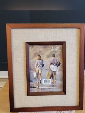 5 x 7 Picture Frame Wood & Fabric 3D Look Harbortown Industries